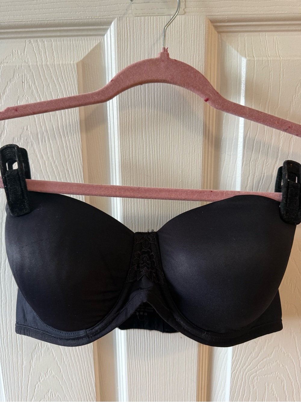 Vanity Fair Black Strapless Smooth Molded Bra